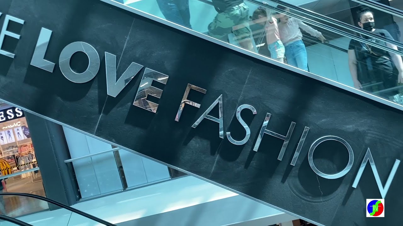 FOXTOWN |FACTORY STORE |SWITZERLAND