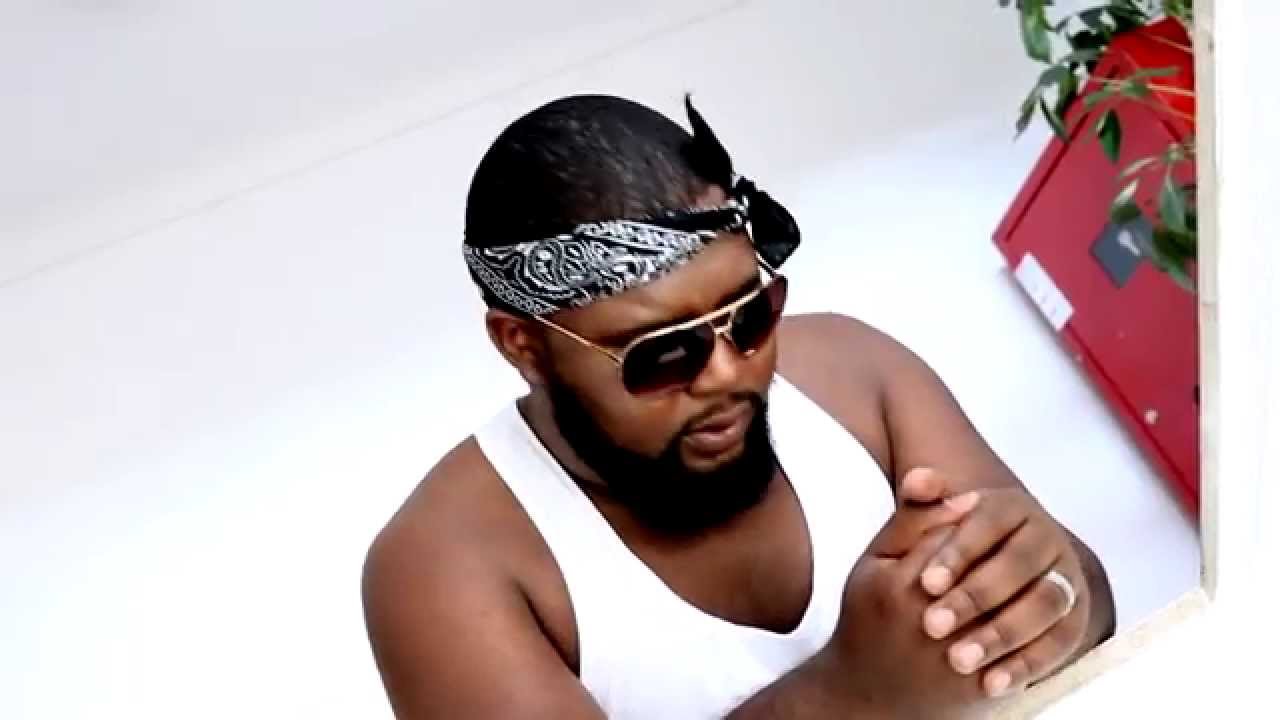 TONY FIKA -  Só Bu Amizadi  (OFICIAL VIDEO 2015)