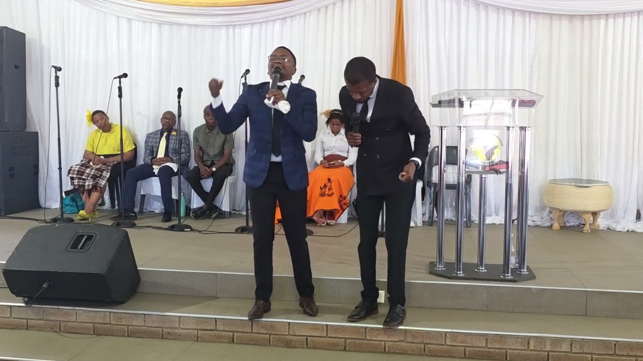 Pastor X Mqwathi 《MOTHER'S QUARTERLY 》