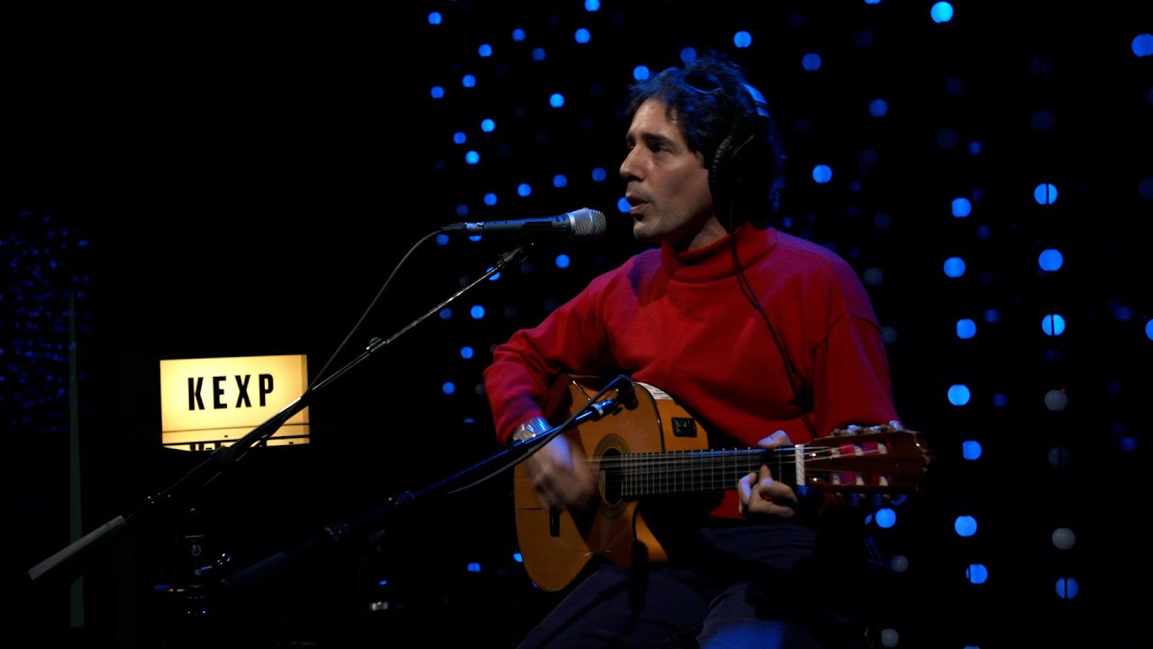 Juan Wauters - Sanity Or Not (Live on KEXP)