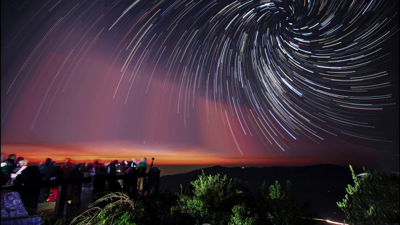Spiral STAR TRAIL Photoshop Tutorial | Bromo Mountain