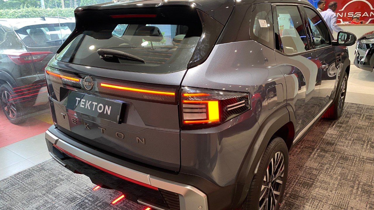Nissan Tekton 2026 🔥 Complete Walkaround, All Features & Price Revealed | Worth Buying?