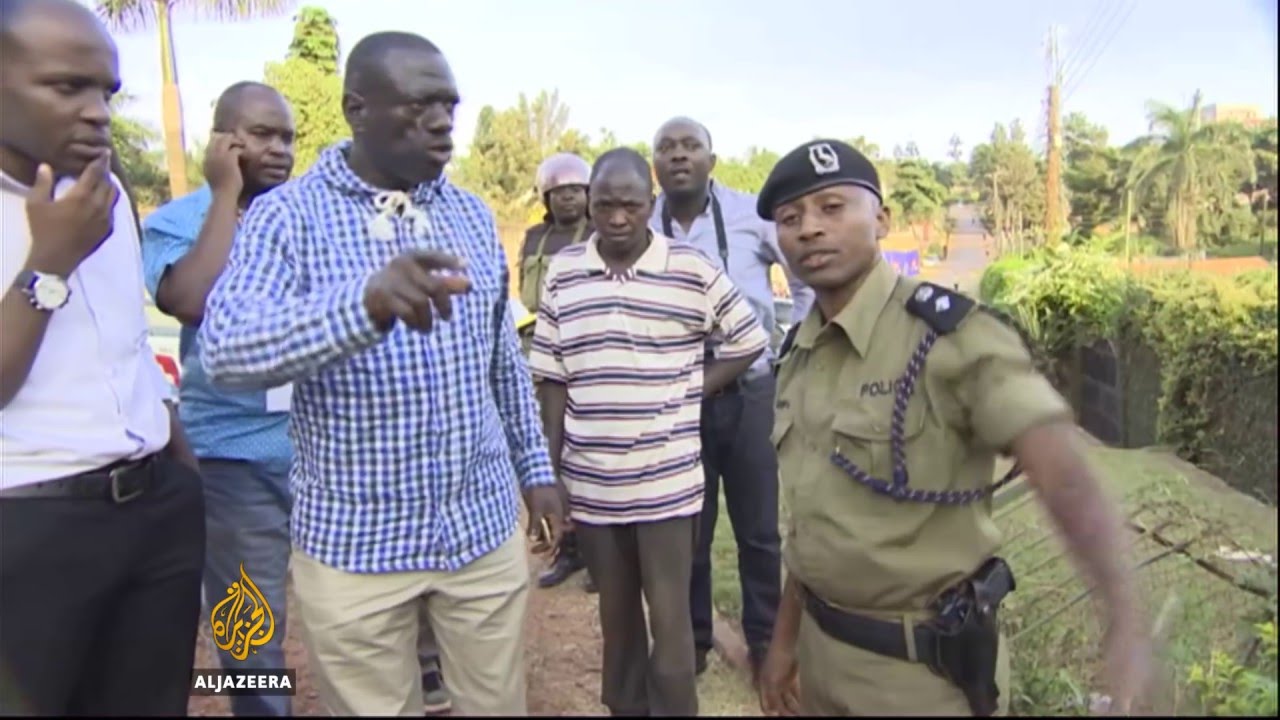 Uganda vote marred by arrests and vote rigging claims