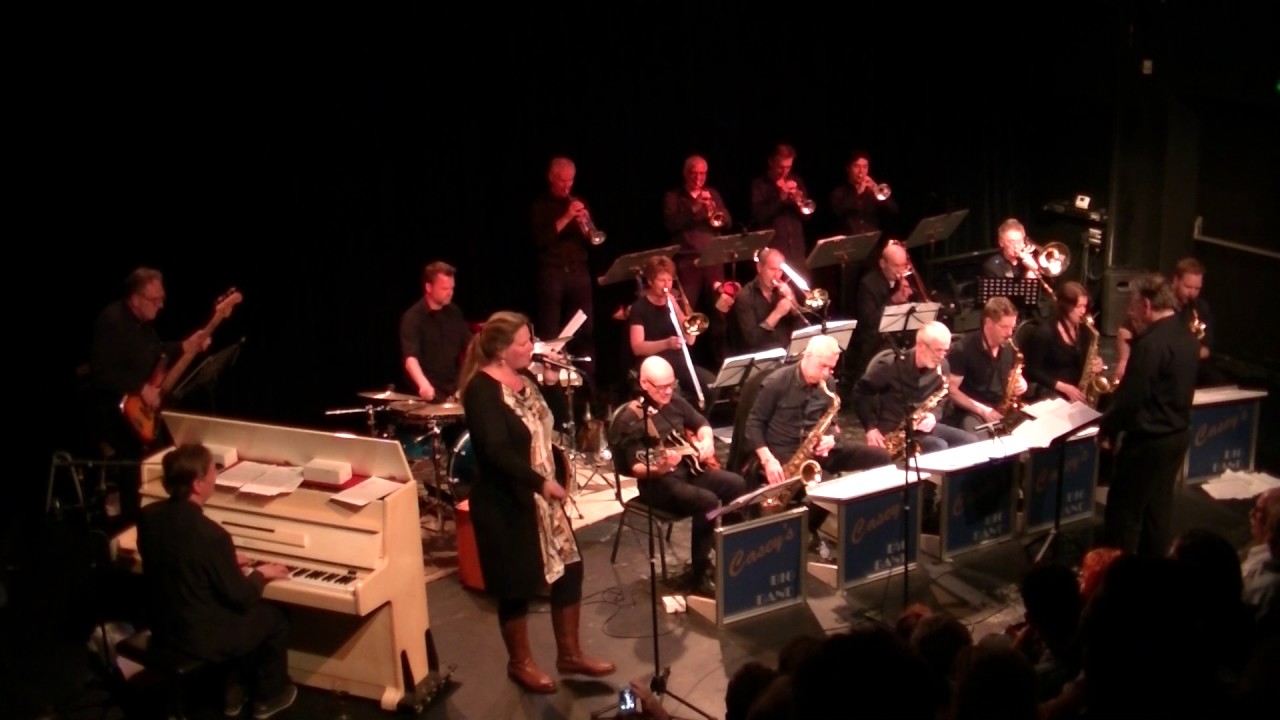 Casey's Big Band - Mambo Italiano