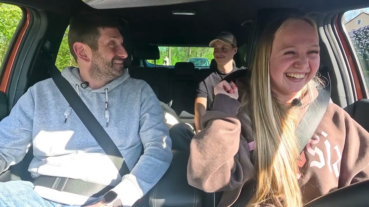 Offene Stunde, sie spricht von IHM😀