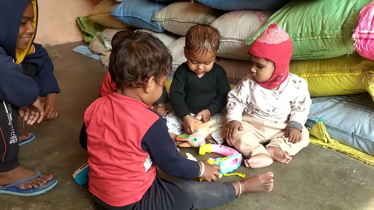 Chhote chhote bacchon ka grouping khel🥰🥰😊