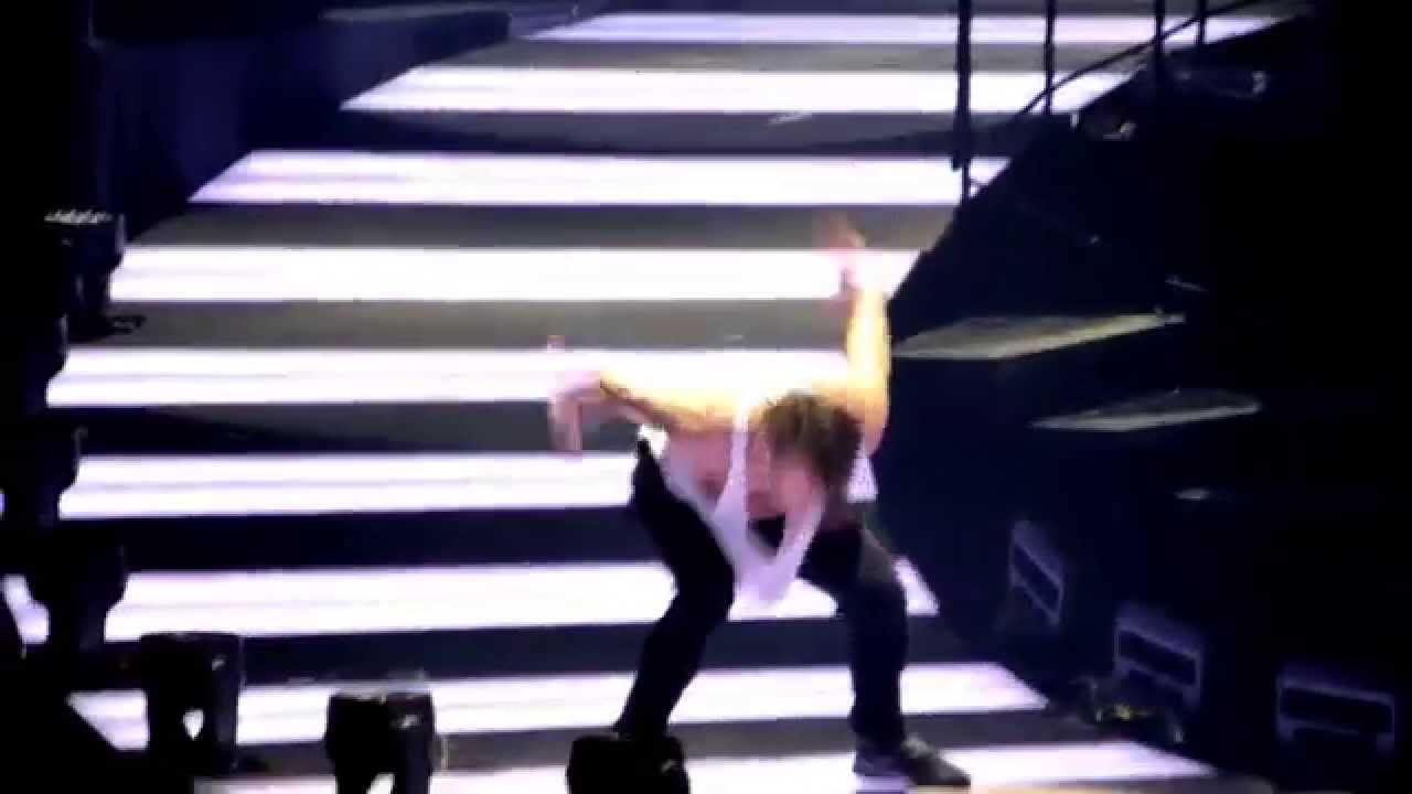 Flaws (cam on Mark) - Take That 13.06.2015 London O2