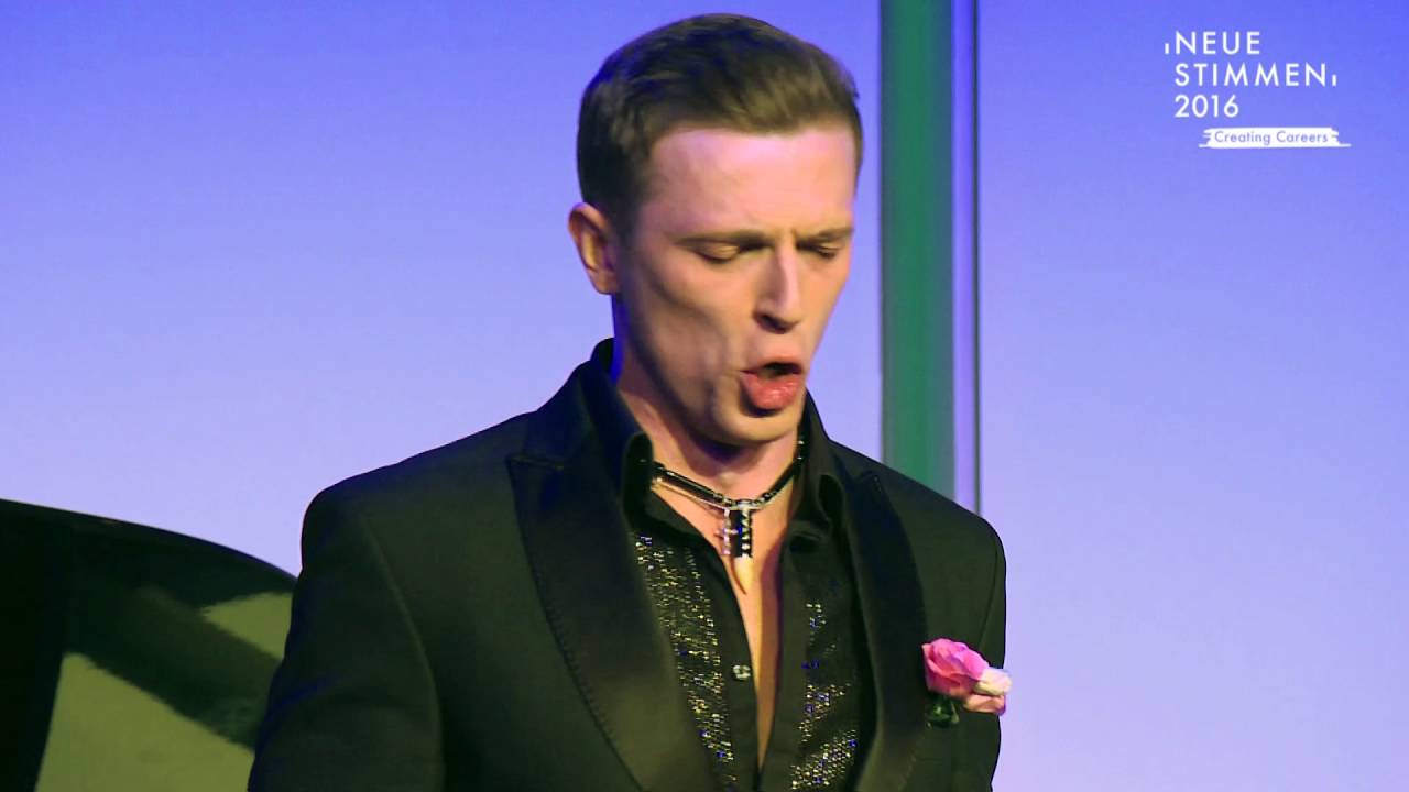 NEUE STIMMEN 2016 - Prizewinners concert: Anatoli Sivko sings 