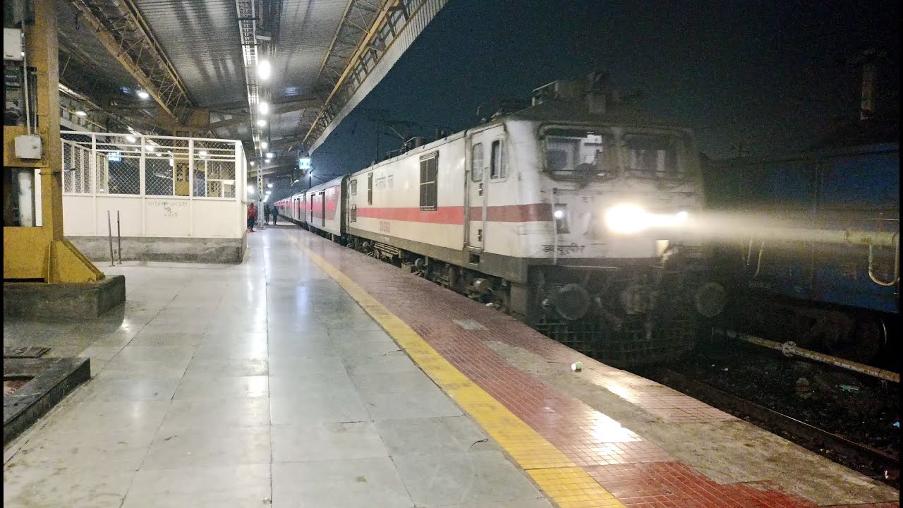 16032/Andaman Express+22673/Jodhpur- Mannargudi Express Announcements & Arriving VijayawadaJunction