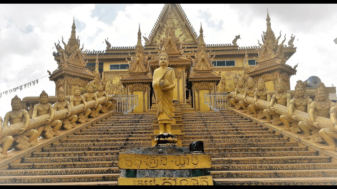 समुद्र मंथन - Wat Kean Khleang, Phnom Penh, Cambodia.
