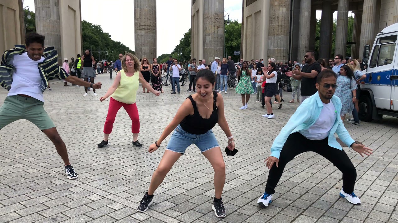 Flashmob at Brandenburger Tor  -31st July 2021