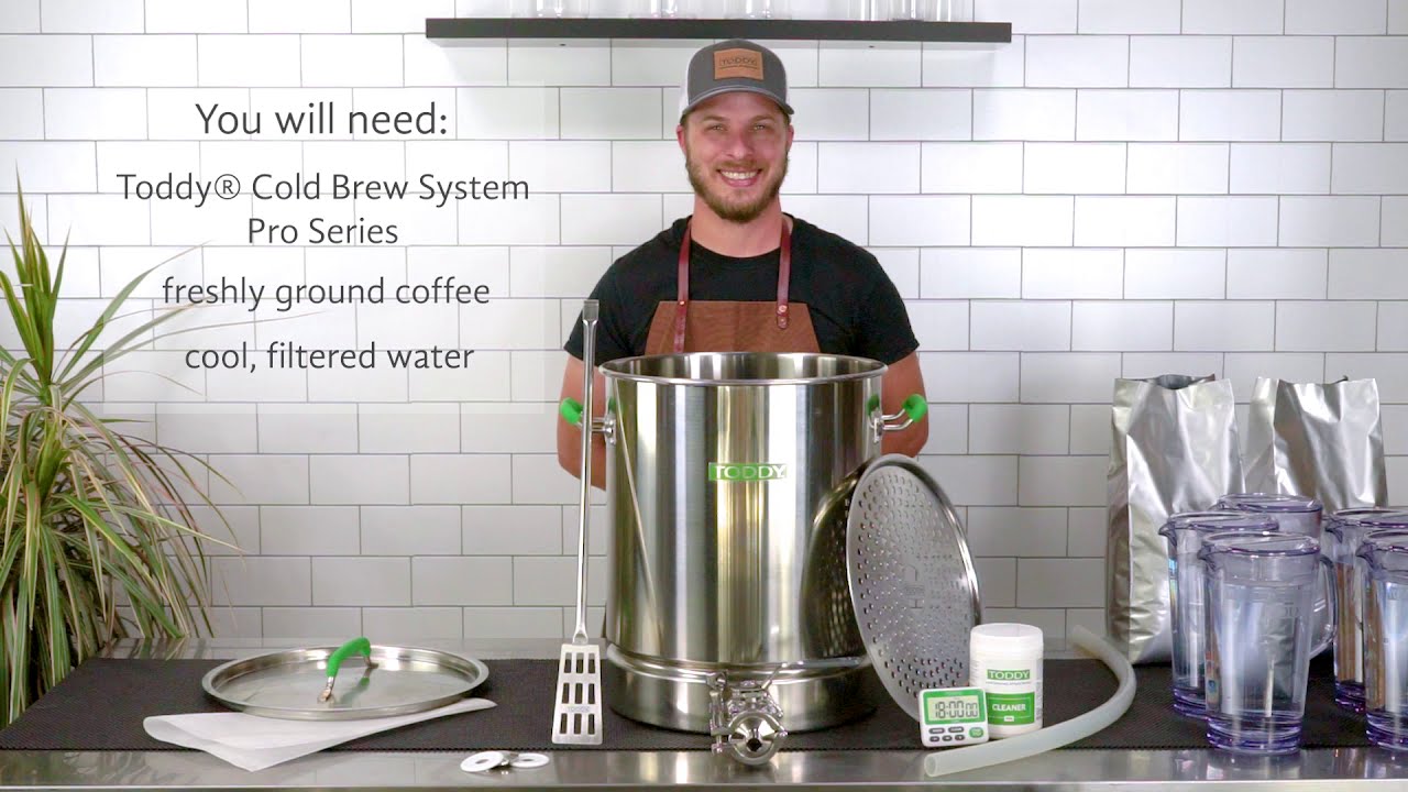 Brewing in your Toddy® Cold Brew System Pro Series