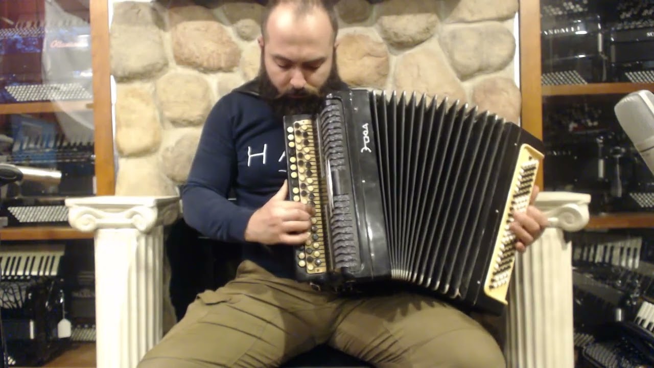 5811 - Black Tula Etude Bayan Chromatic Button Accordion B MM 55 100 $599