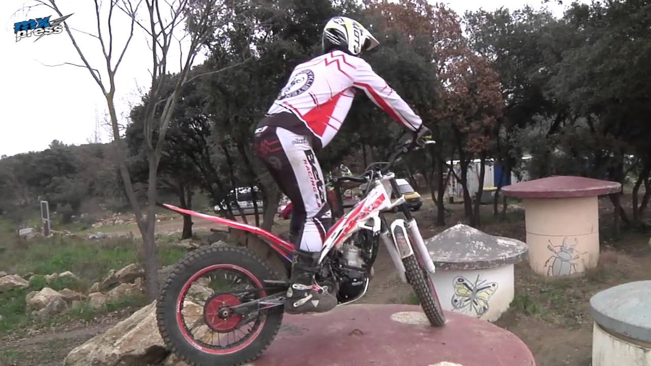 Trial in Fabr&egrave;gues in south France