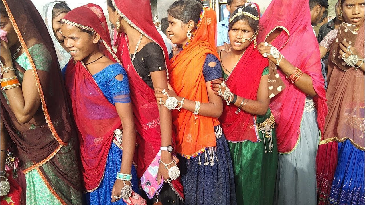 भीलो मोले लेदे रे गरासिया युवतियां विडियो गीत|| भिमाणा का मेला