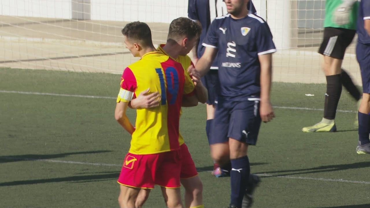 La Penya Jove frega la remuntada, empata contra el Moja i suma el primer punt a casa
