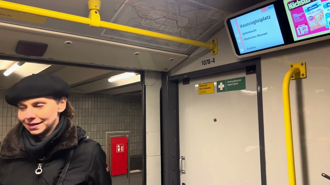 Line U2 from Stadtmitte to Spittelmarkt on a BVG Class G train set 1078