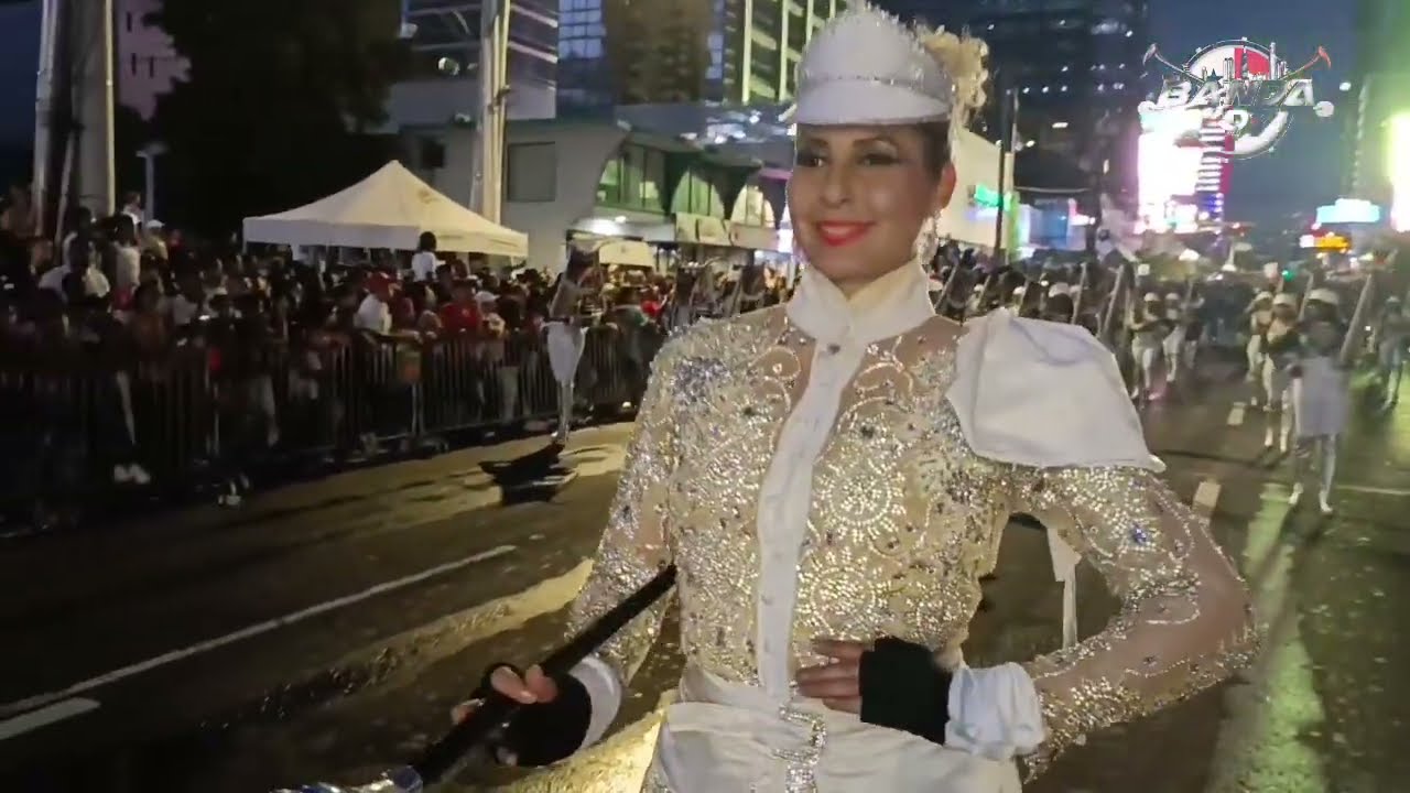 Desfile 4 de noviembre callé 50 2024 bandas independientes apocalipsis, Belisario, mega banda 🇵🇦🇵🇦
