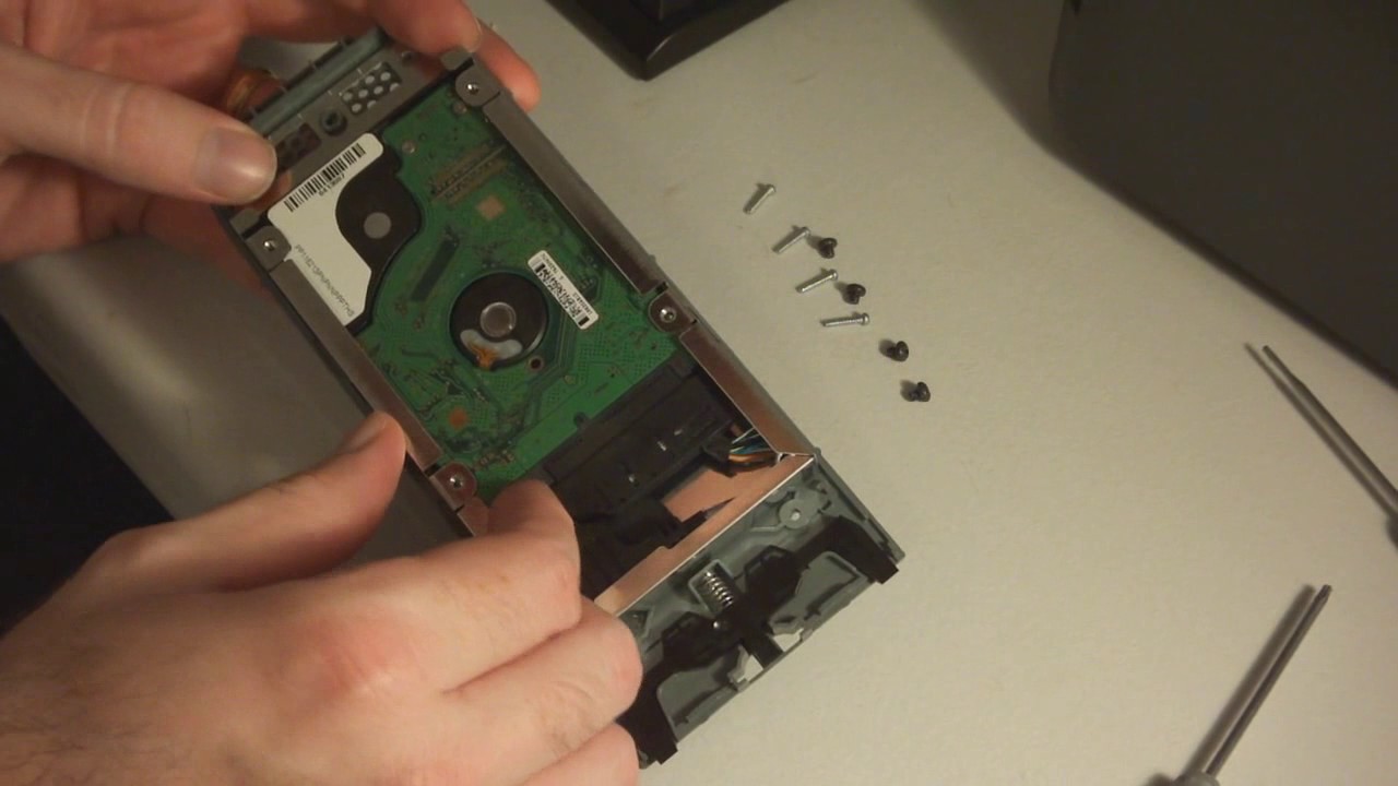 How to Move an Old Xbox 360 Hard Drive to a New Xbox 360 S 4GB (Uncut)