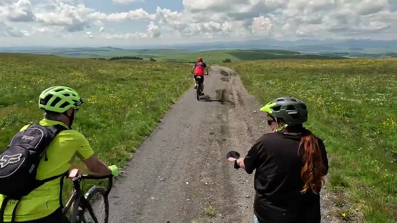 Plateau du Cézallier à vélo