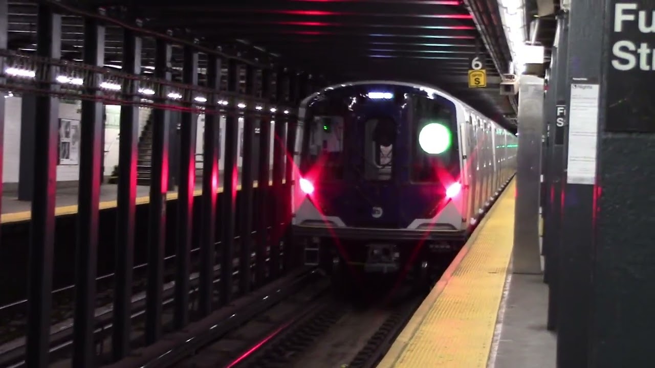 IND Crosstown Line: G Trains at Fulton St [R211A, R211T] - NYC Subway