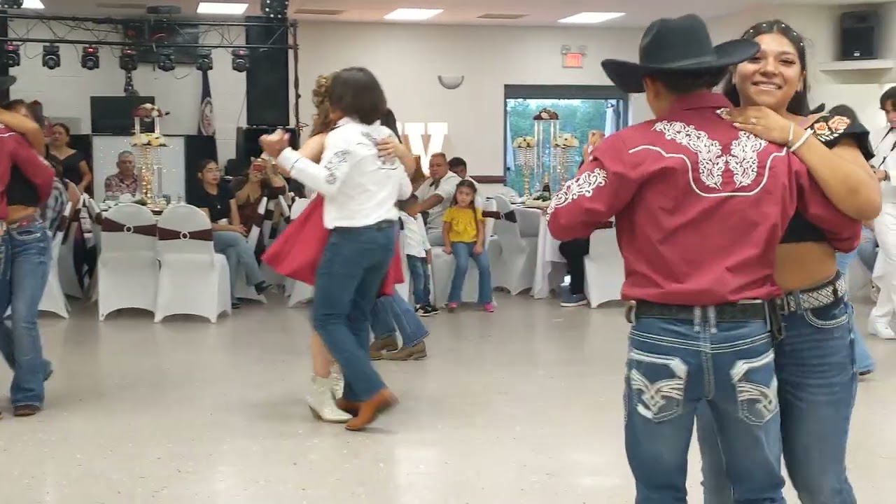 Sandra Lucas quinceañera