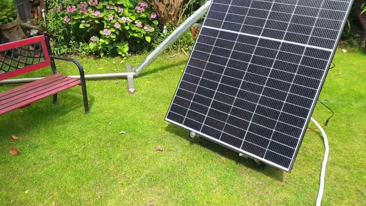 Fahrbahre Solarhalterung f&uuml;rn Garten aus Schrott...Nasuper