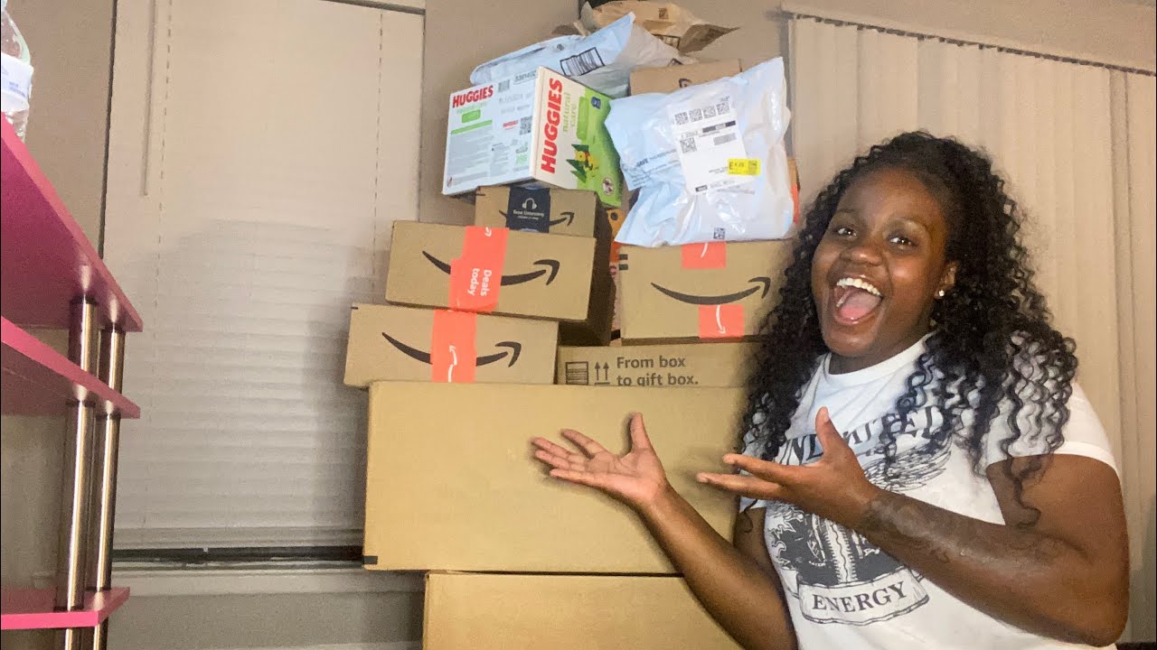 UNBOXING AMAZON WISHLIST GIFTS| JoileceiaBriana