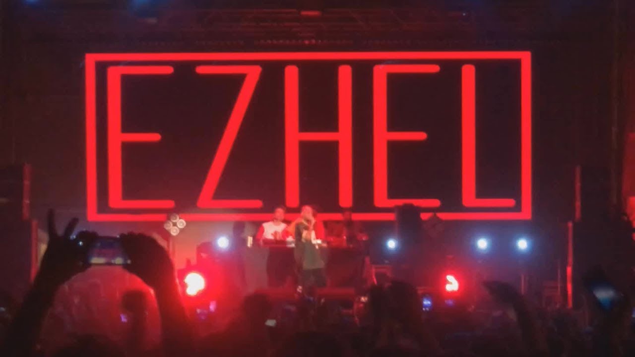 Ezhel - Şehrimin Tadı (Zeytinli Rock Festivali 2018) HD