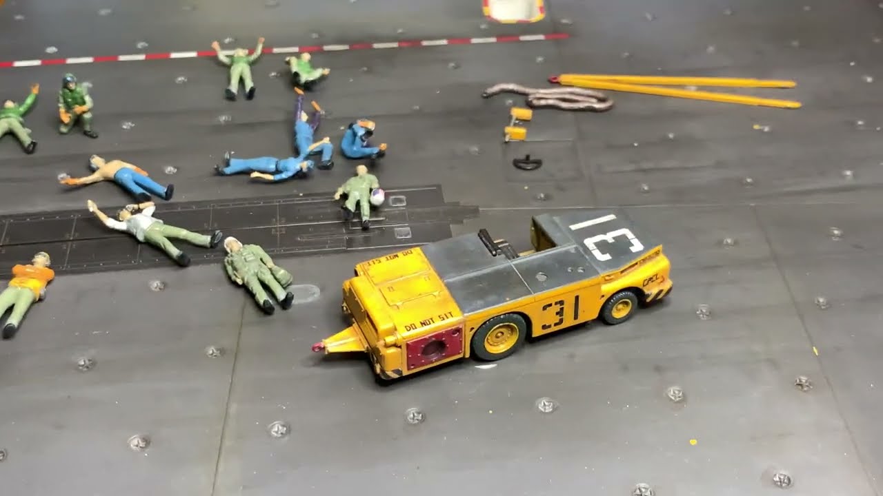 1/72 US Navy Flight deck crew & Carrier tractor. Fujimi. Build update and completion.