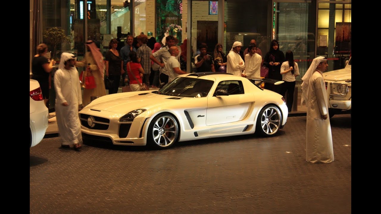 Dubai Supercar traffic