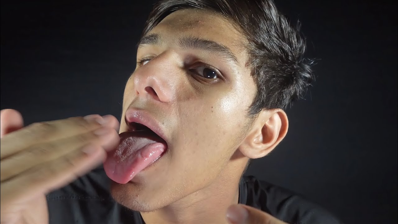 ASMR - Up Close Spit Painting 🎨
