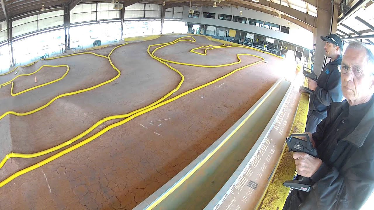 Losi TEN-SCTE practice @ Mike's Hobby Shop