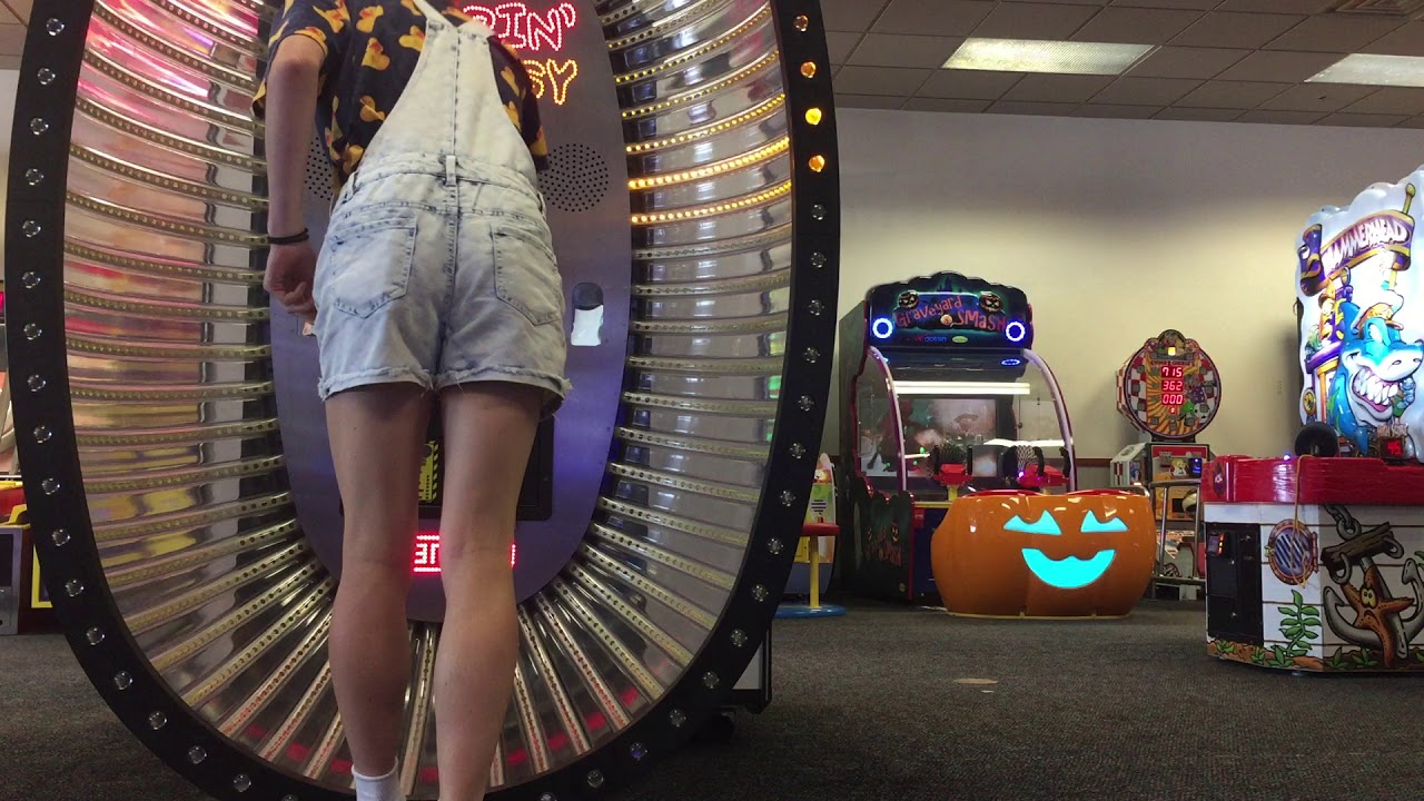 i beat the jump rope game at chuck e cheese and got like 21 tickets