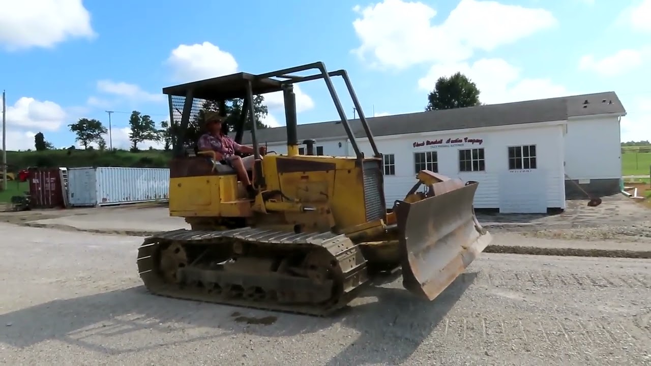 KOMATSU D31P-18 For Sale