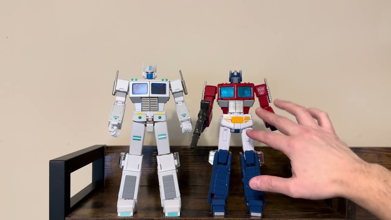 Fantastic Model FM-02 Margh Fans Toys Transformers MP Ultra Magnus Toy Figure Review - Part 2