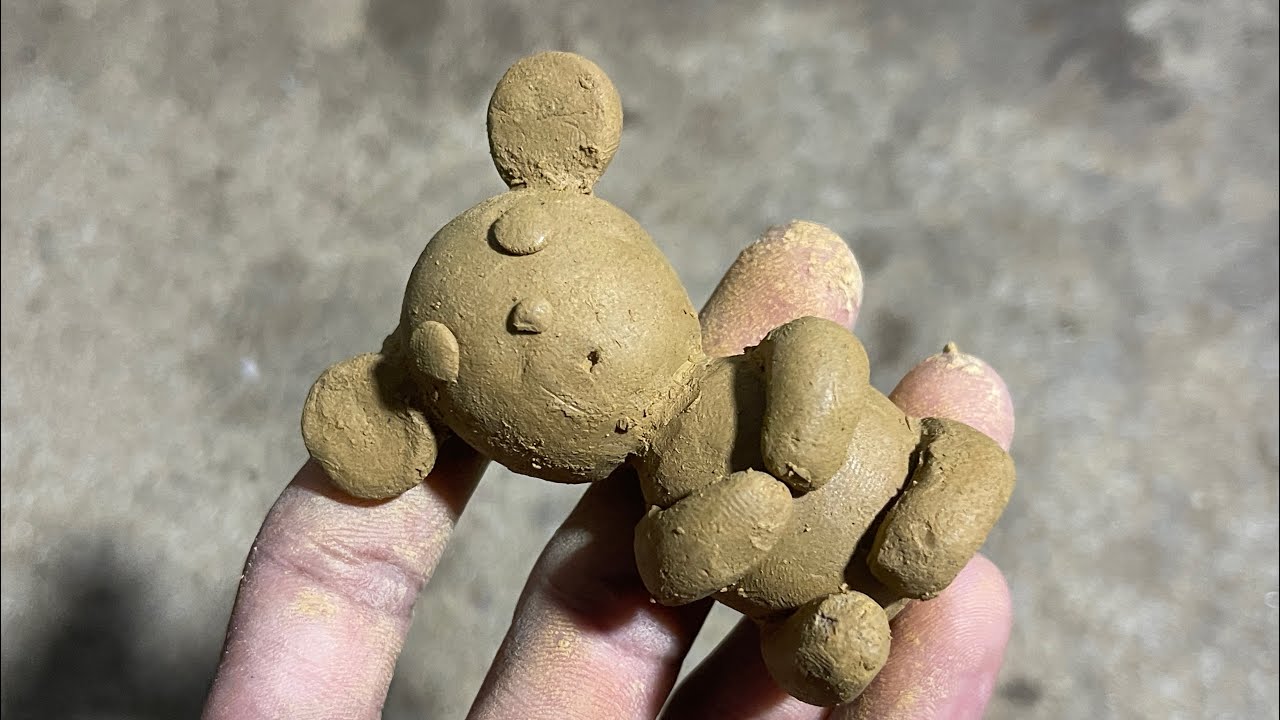 HANDMADE CLAY FIGURE | SIMPLE DIY SCULPTURE