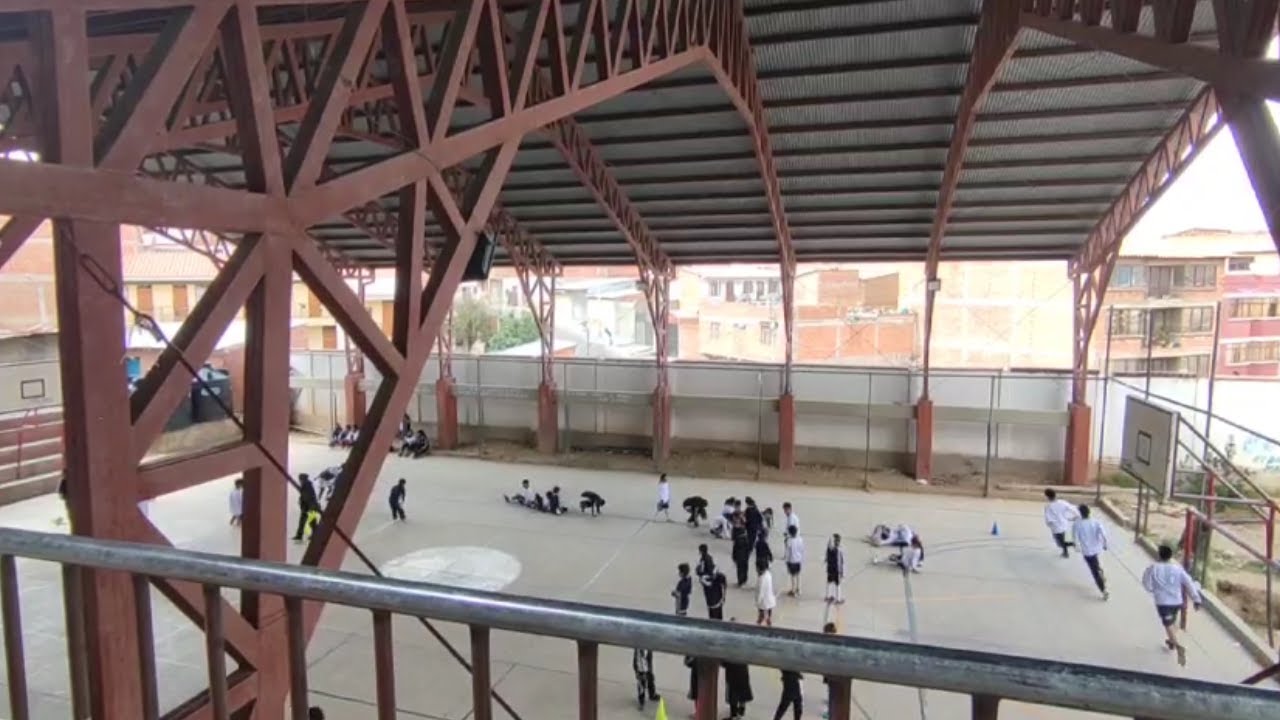 El colegio Roberto Alvarado clama atención