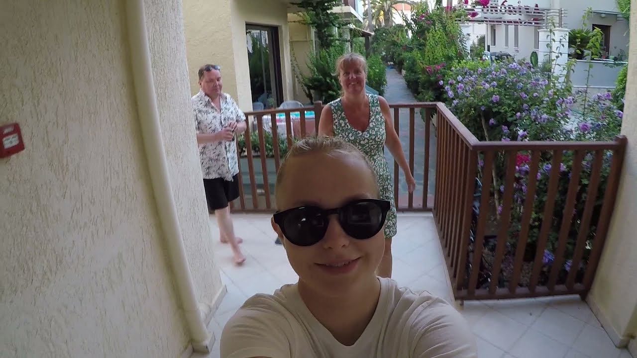 Blue Sea Apartments. 50 meter tripp to the beach 😎 (GoPro)