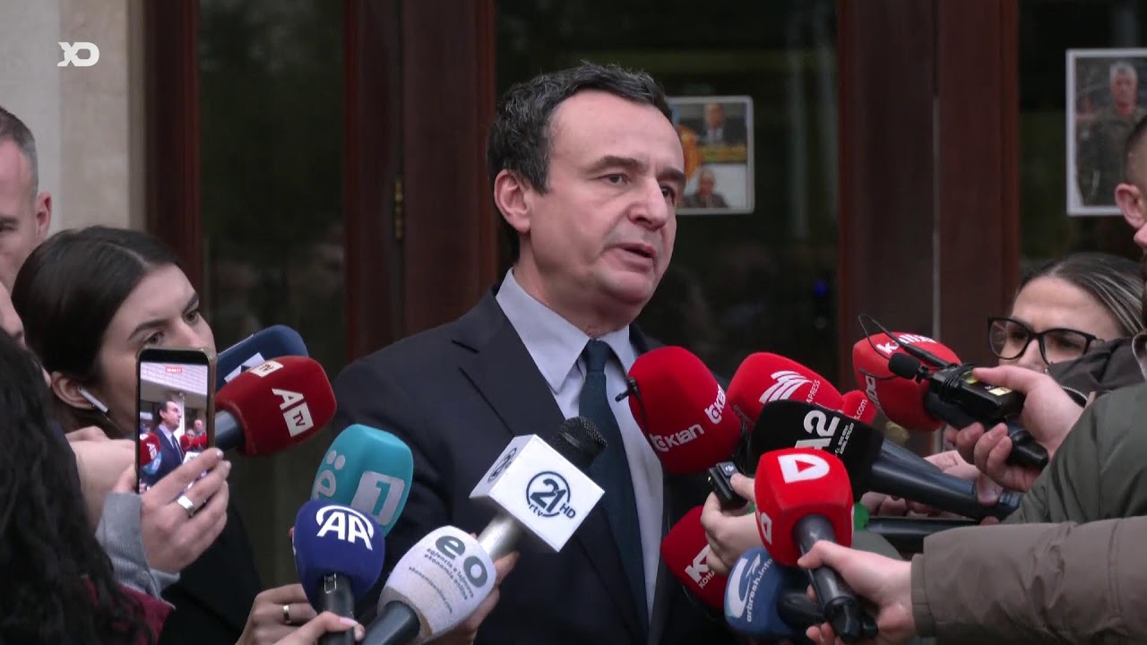 Direkt - Albin Kurti deklarohet pas takimit me kryetarin e LDK-së, Lumir Abdixhiku