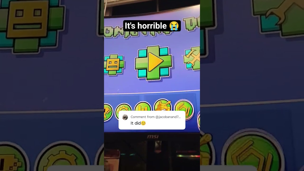 it's horrible 😭#emo#pottery#geometrydash#shorts#reply
