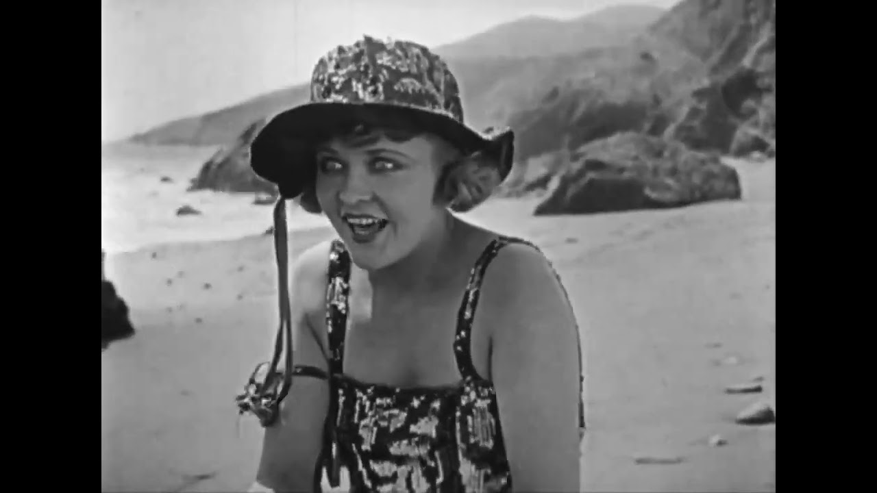SEXY Mack Sennett Bathing Beauties On The Beach ~ Hearts And Flowers 1919
