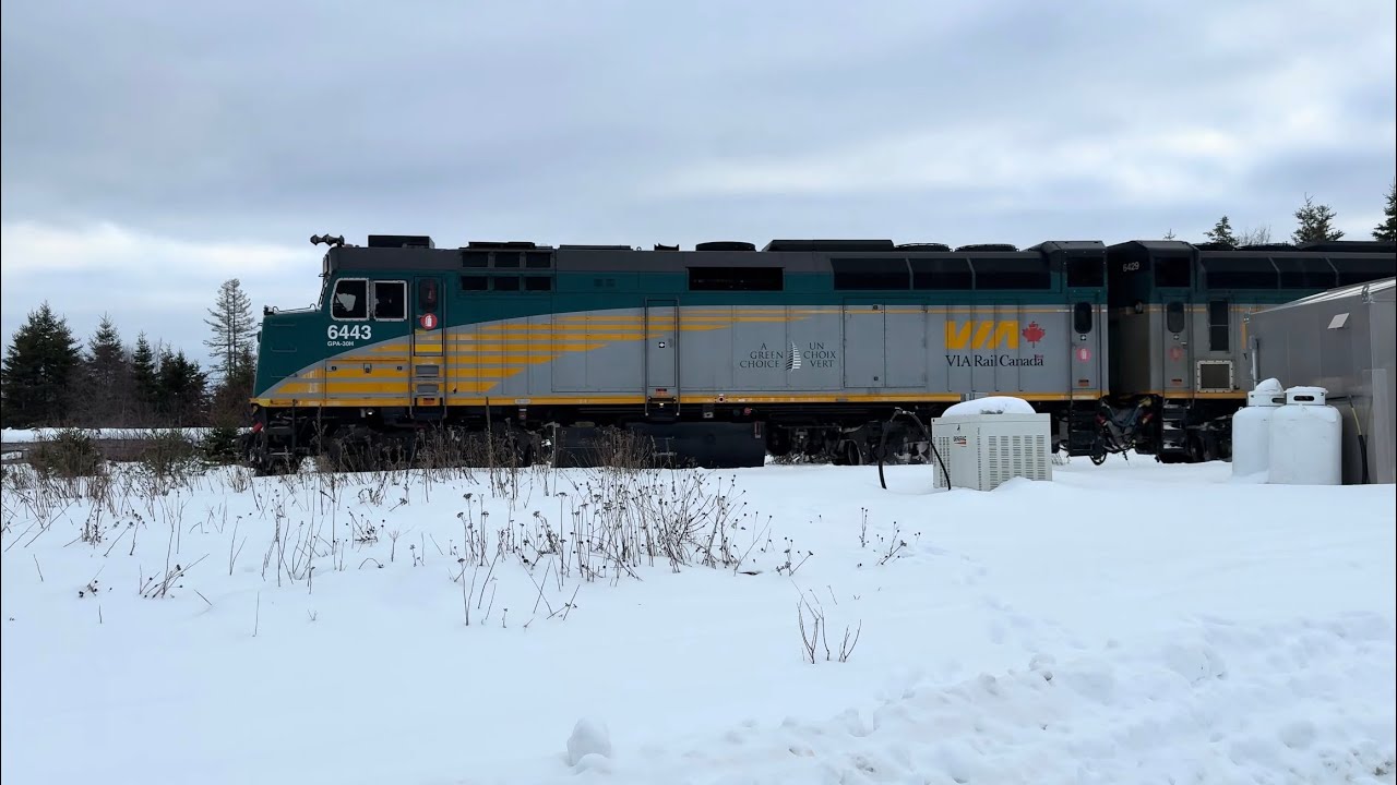 VIA 14 hauling the Mail through Debert NS 