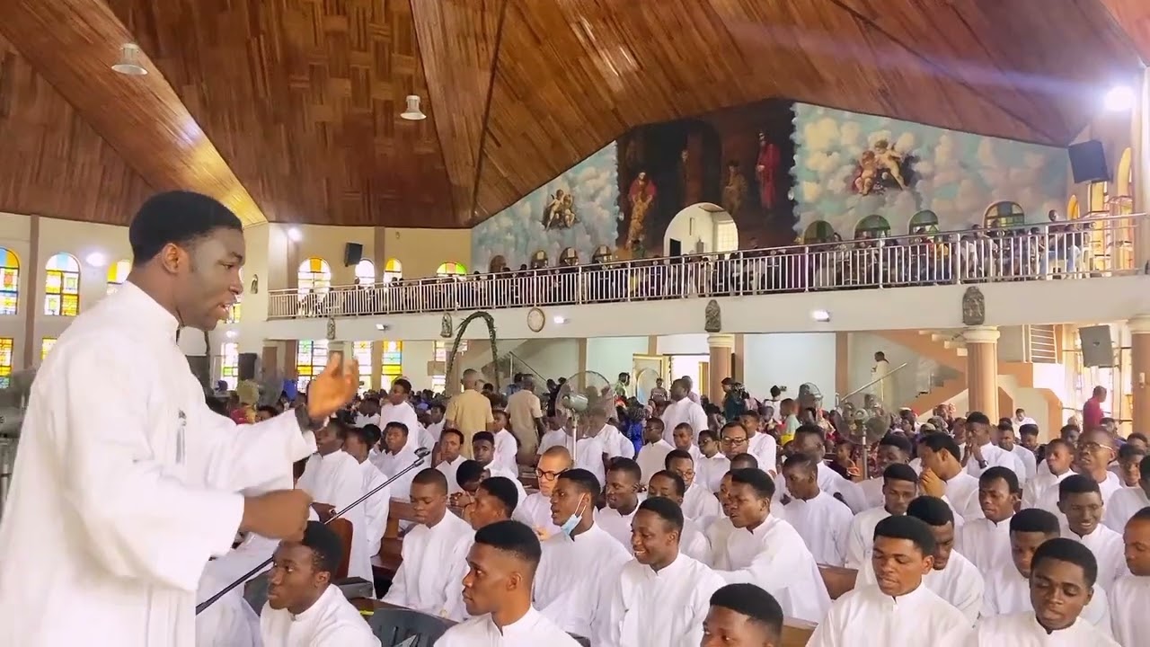 IKE EUCHARISTỊA DỊ ASỌ BY VIRGILUS EZEH