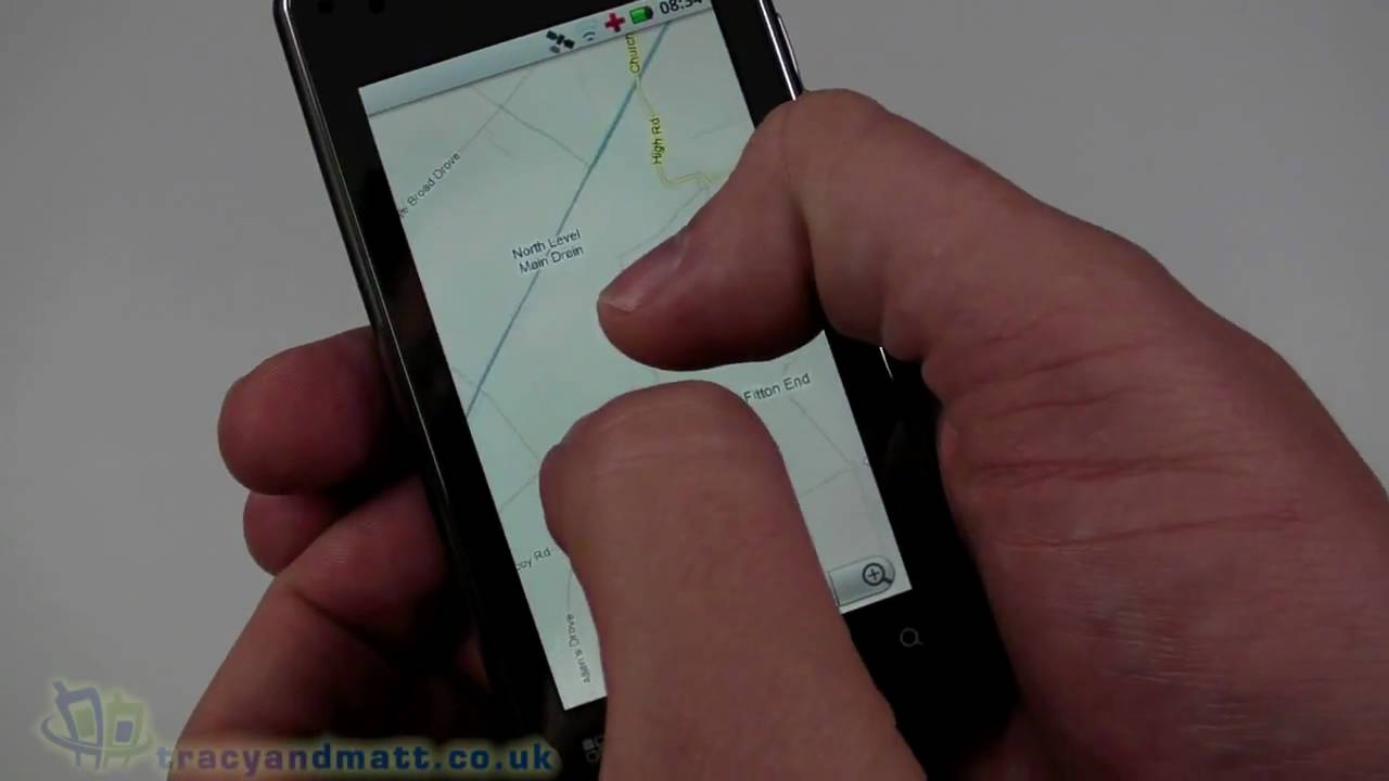 Motorola Milestone XT720 unboxing and demo video