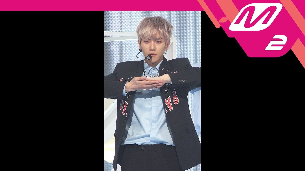 [MPD직캠] 엑소 첸백시 백현 직캠 '花요일(Blooming Day)' (EXO-CBX BAEK HYUN FanCam) | @MCOUNTDOWN_2018.4.12
