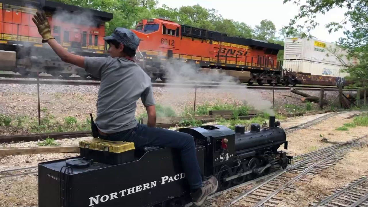 Railfan Fun...  with a bit of Live Steam action at the Prairie State Railroad Club