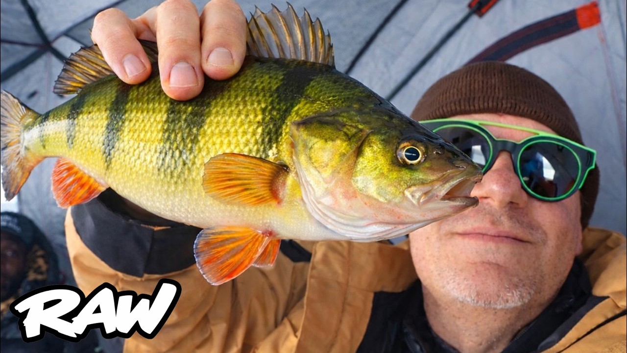 Winter in Canada: Ice Fishing Near a Frozen Niagara Falls 🇨🇦
