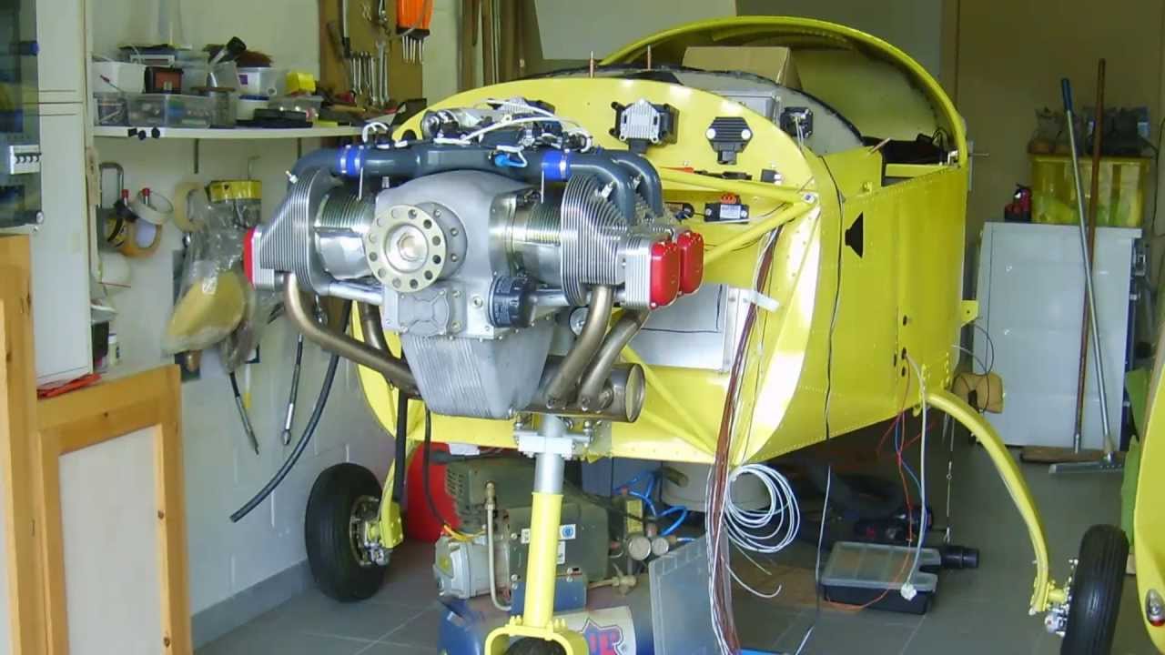 Belgian builds his own plane