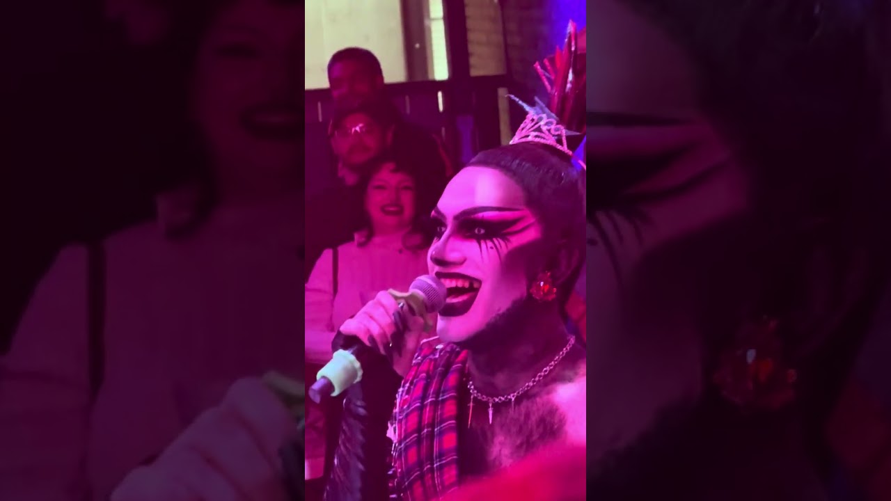 @Evah Победа в финале Destruction в прямом эфире на Oilcan Harry’s Boulet Brothers Dragula Titans...